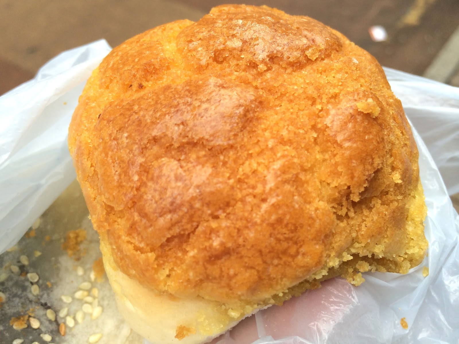 Old School Bakery in Hong Kong, Ming Wah 明華餅家 / LUCY LOVES TO EAT
