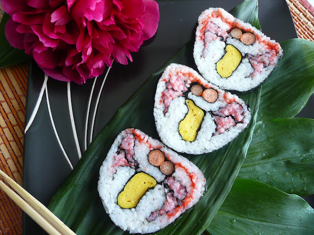 Futomaki sushi sau''rulouri grase''