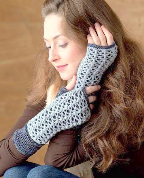 Lace fingerless gloves Crochet pattern