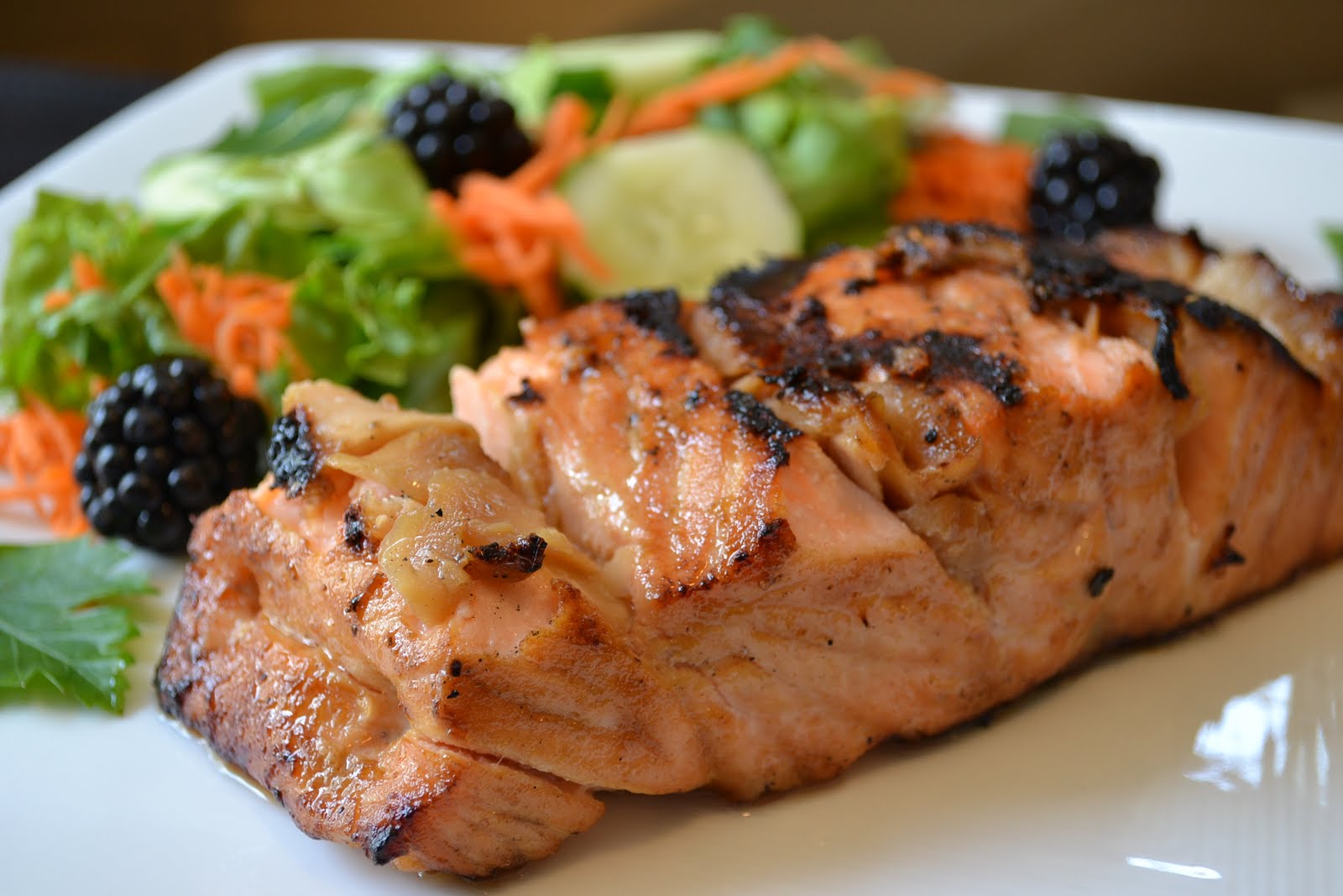Real Food Daily: Grilled Salmon with Ginger and Sesame