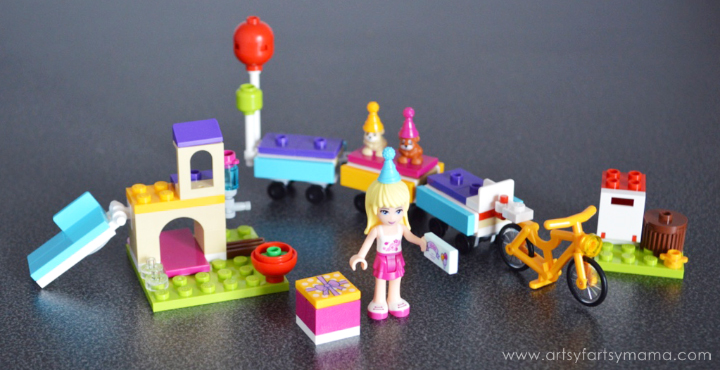 LEGO Friends Party Train at artsyfartsymama.com