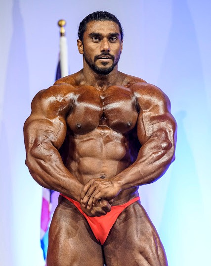 Индийский бодибилдер Sangram Chougule