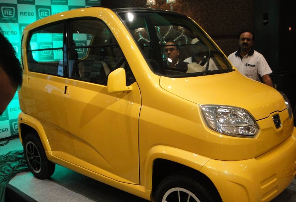 Motors Garage India: Bajaj launch new RE60 powered by the 200 CC fuel