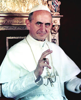 Pope Paul VI pleaded with the Red Brigades to release the kidnapped former PM Aldo Moro