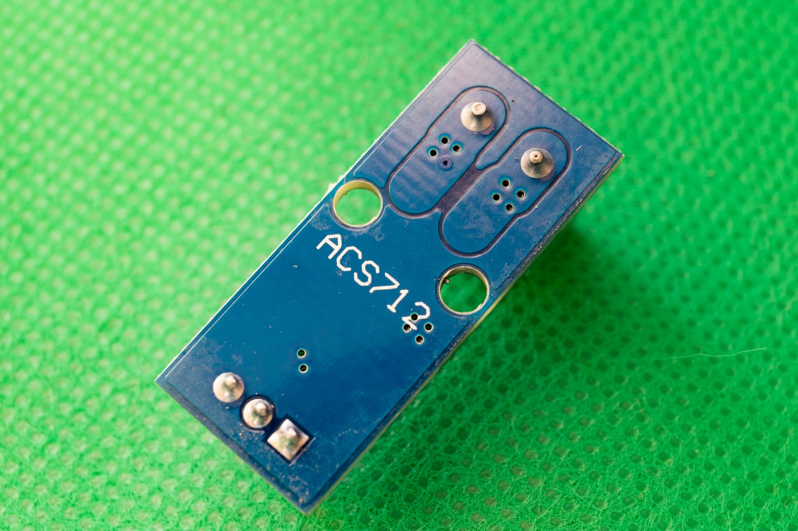 Opening package from Aliexpress Current sensor ACS712TELC5A from