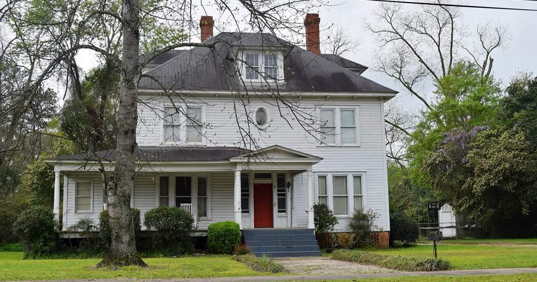 Old Home in Hazlehurst