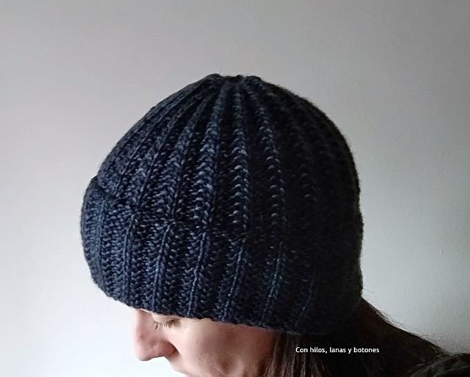 Con hilos, lanas y botones: Gorro Boyfriend Set