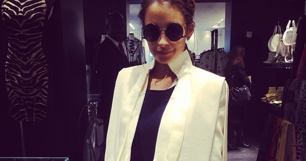 NICOLE RICHIE NEWS: SPOTTED: Nicole Richie shopping in Paris