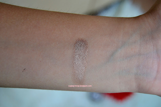 maybelline-color-tattoo-on-and-on-bronze