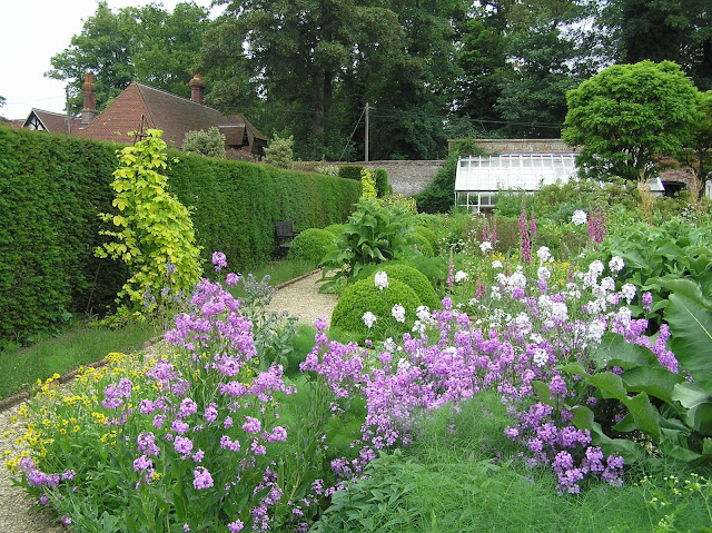 Ogród Ziołowy w Loseley Park