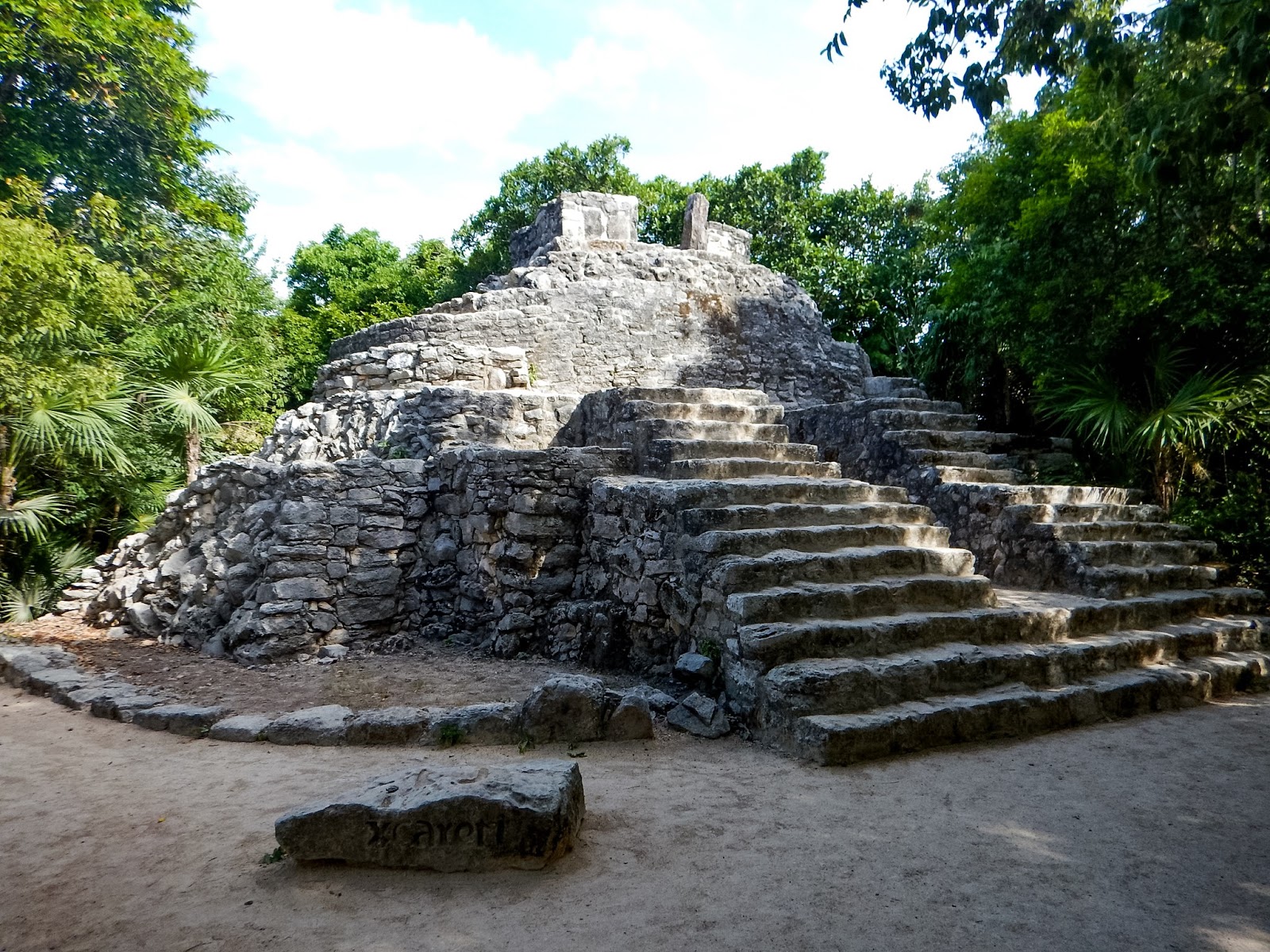 xcaret ruins