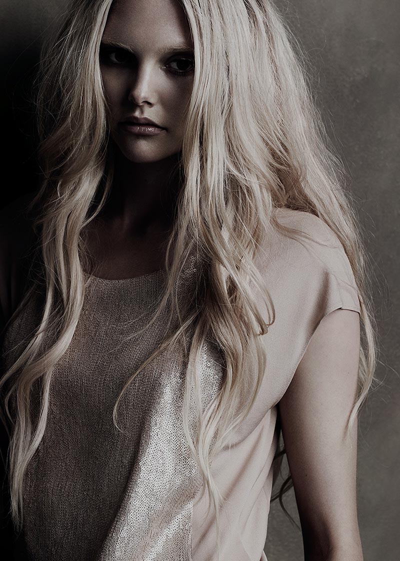 Cool blonde. Cool blonde. теплый блонд фото. Danielle seitz. пепельная блондинка.