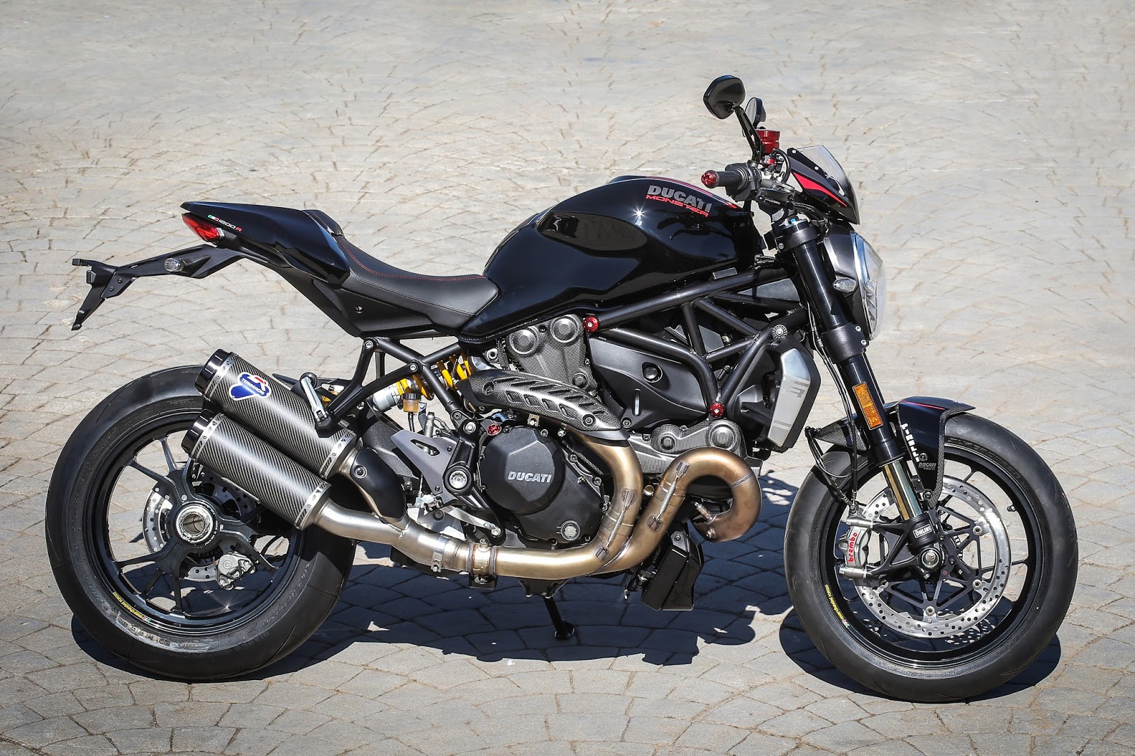 Motorcycle Modification Ducati Monster 1200R Ducati Performance 2016