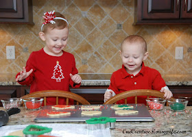 One Creative Housewife: Christmas Picture Ideas & Promo Code For Cards