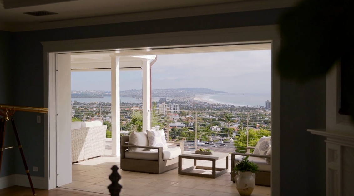 37 Interior Design Photos vs. 1429 Calle Altura, La Jolla Home Tour
