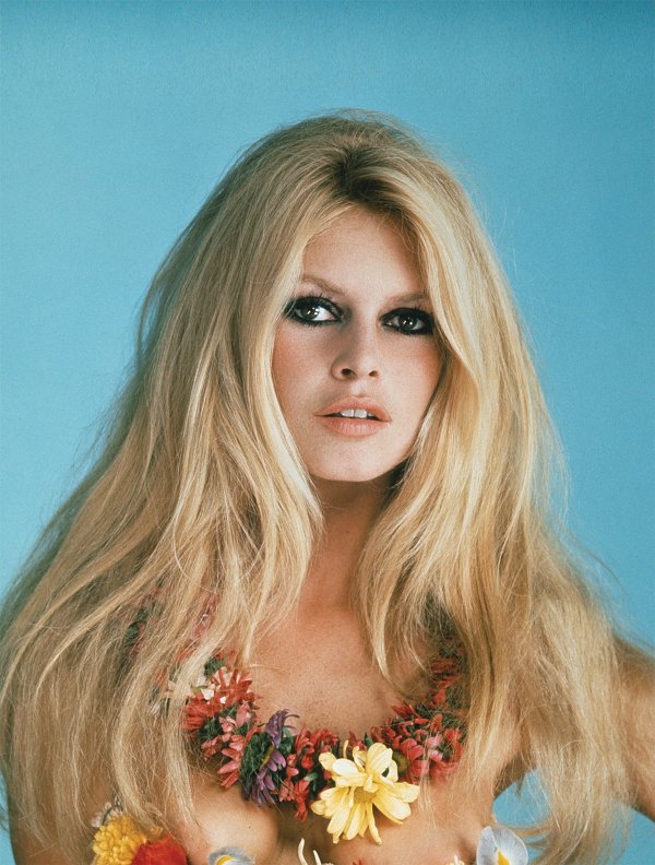 Rare Photos Of 1960s Sex Symbol Brigitte Bardot ~ Vintage