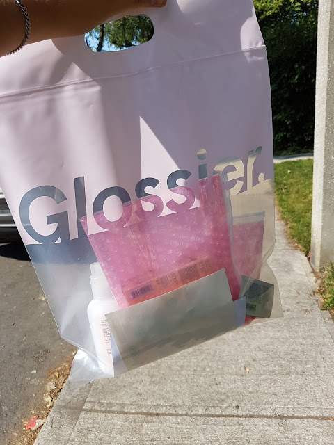 Glossier Toronto Shop