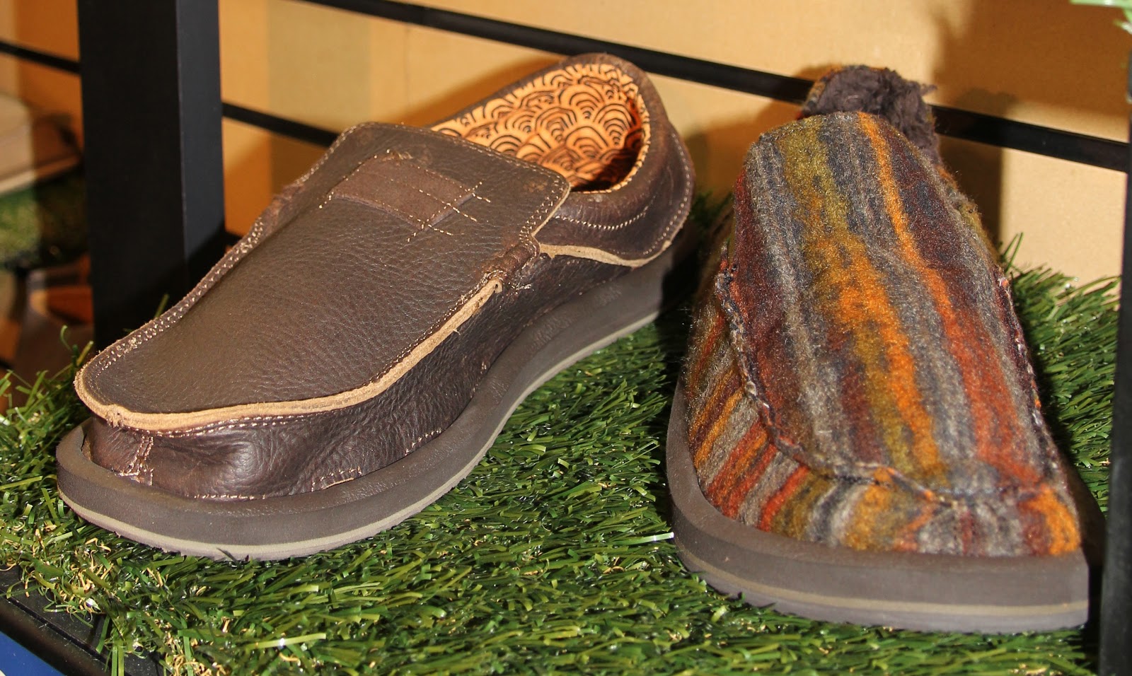 sanuk slipper boots