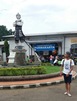 Stasiun Purwakarta