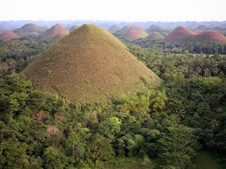 Chocolate Hills, Filipina
