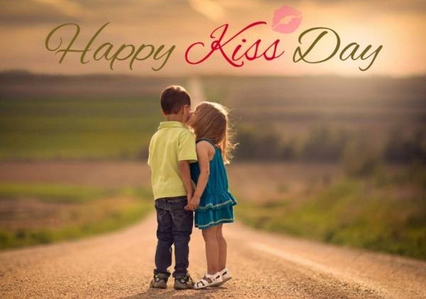 Happy Kiss Day HD Pictures