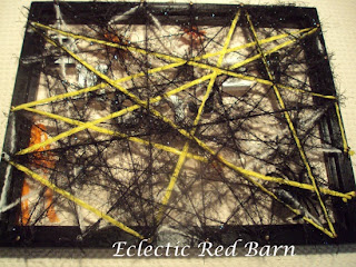 yarn back of welcome sign, halloween welcome sign back