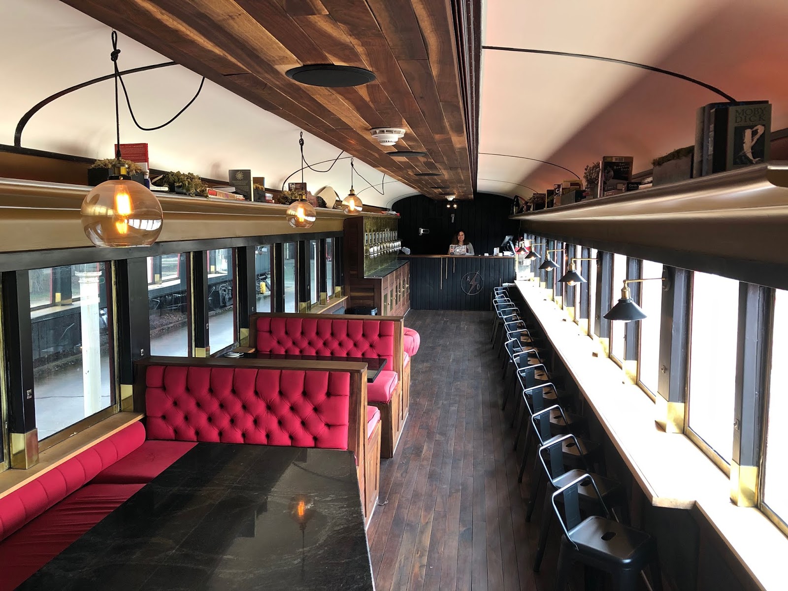 IS THAT THE CAT THAT CHEWED YOUR NEW SHOES?