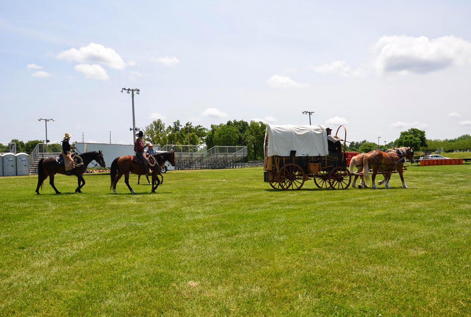 Cowboys and Chuckwagon Cooking : Wagons for Warrior's