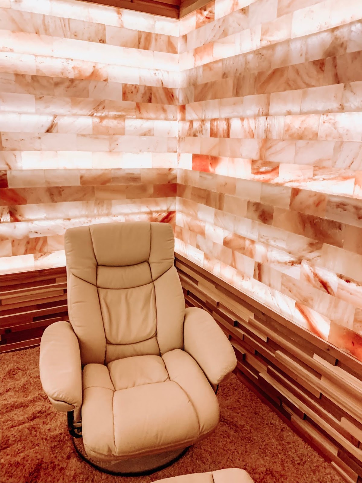 Himalayan Salt Therapy at Waldorf Astoria Spa / Lucky Day
