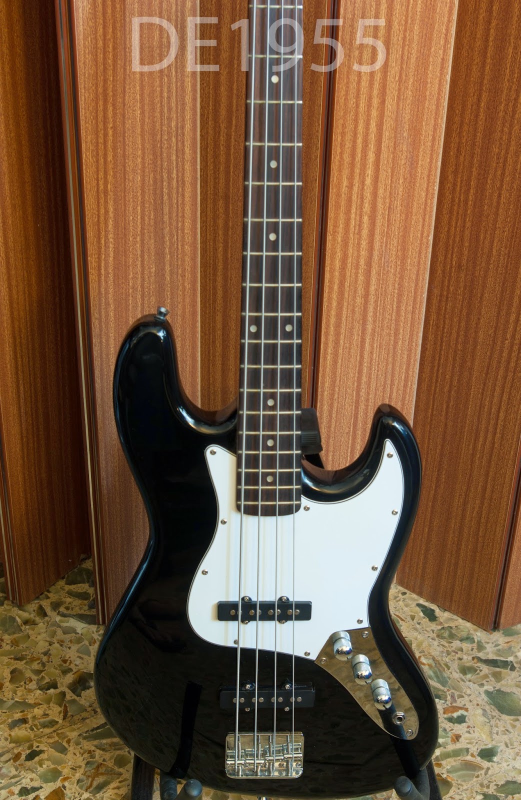 VENTAS DE1955: Bajo Texas Jazz Bass California Impecable Madera Solida ...