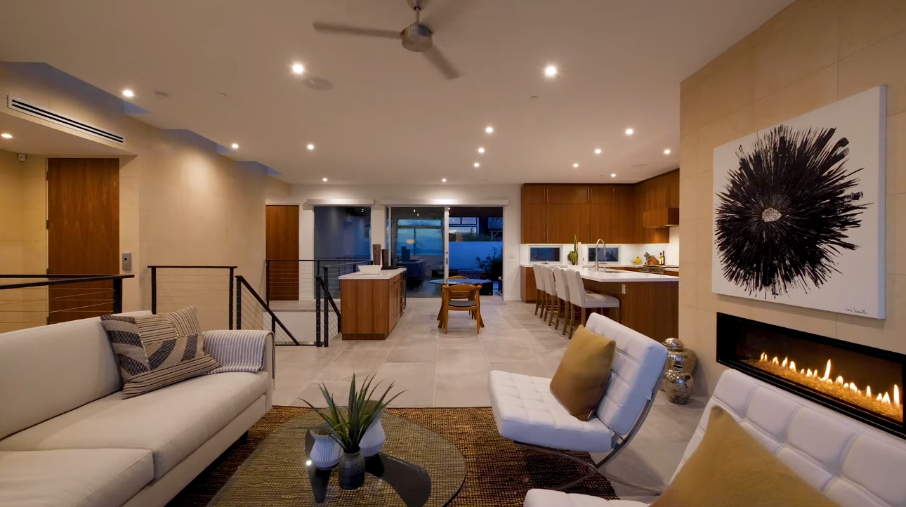 16 Photos vs. Brand New, Bird Rock Modern | 5519 Calumet Avenue, La Jolla - Luxury Home & Interior Design Video Tour 16 Photos vs. Brand New, Bird Rock Modern | 5519 Calumet Avenue, La Jolla - Luxury Home & Interior Design Video Tour