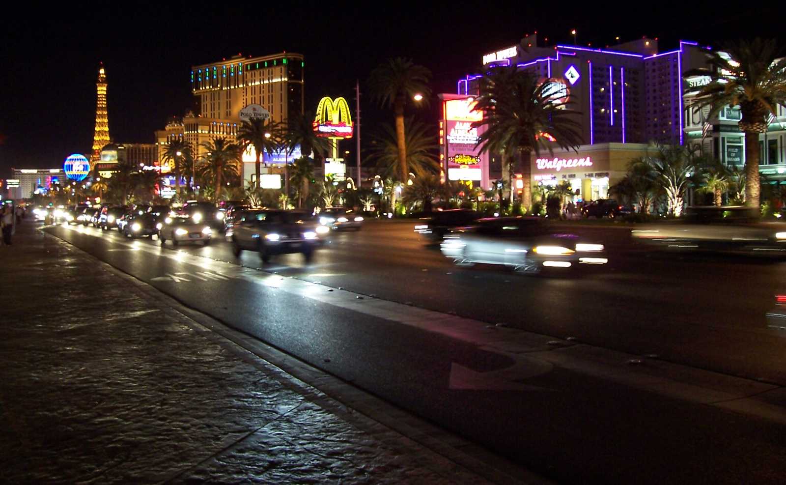 Las vegas at night Chip Travel