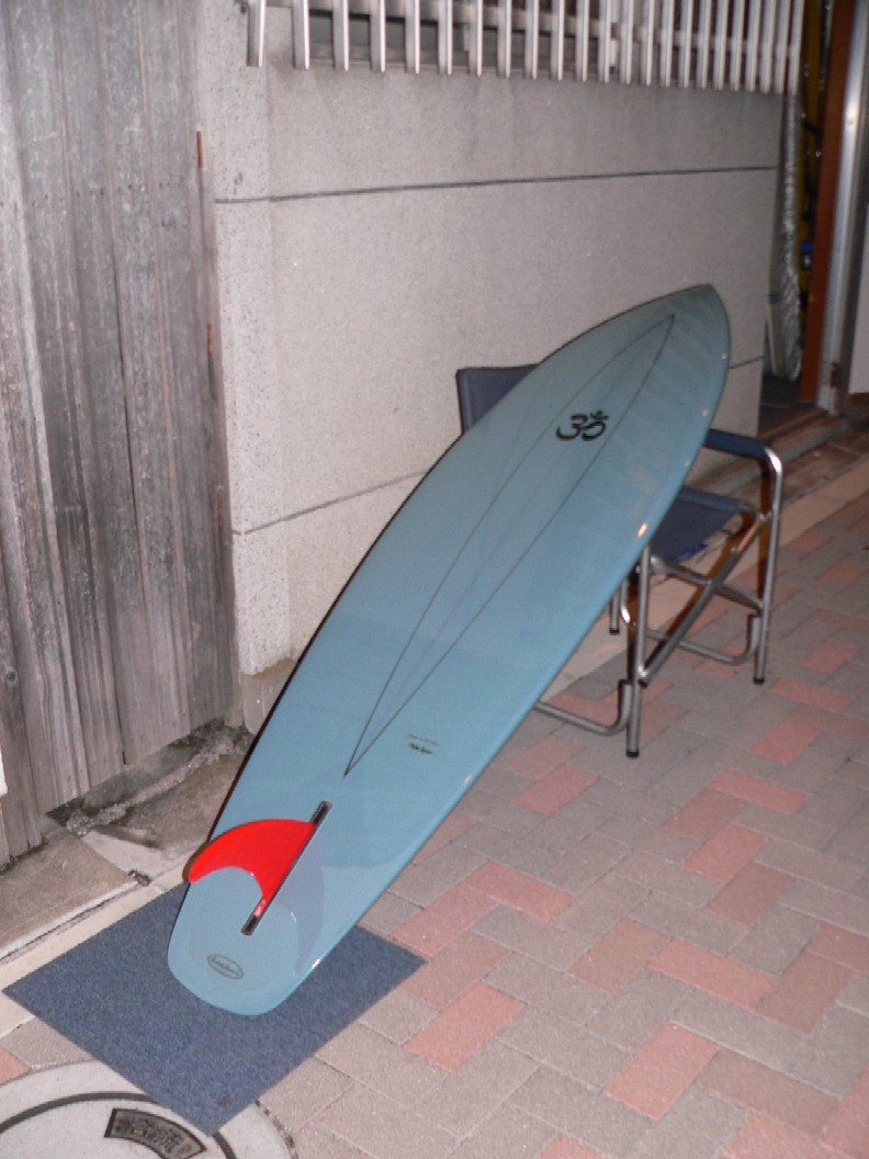 KiKKO'S NEW SURFBOARDS HYNSON SURFBOARDS Hand Shaped by Mike Hynson.