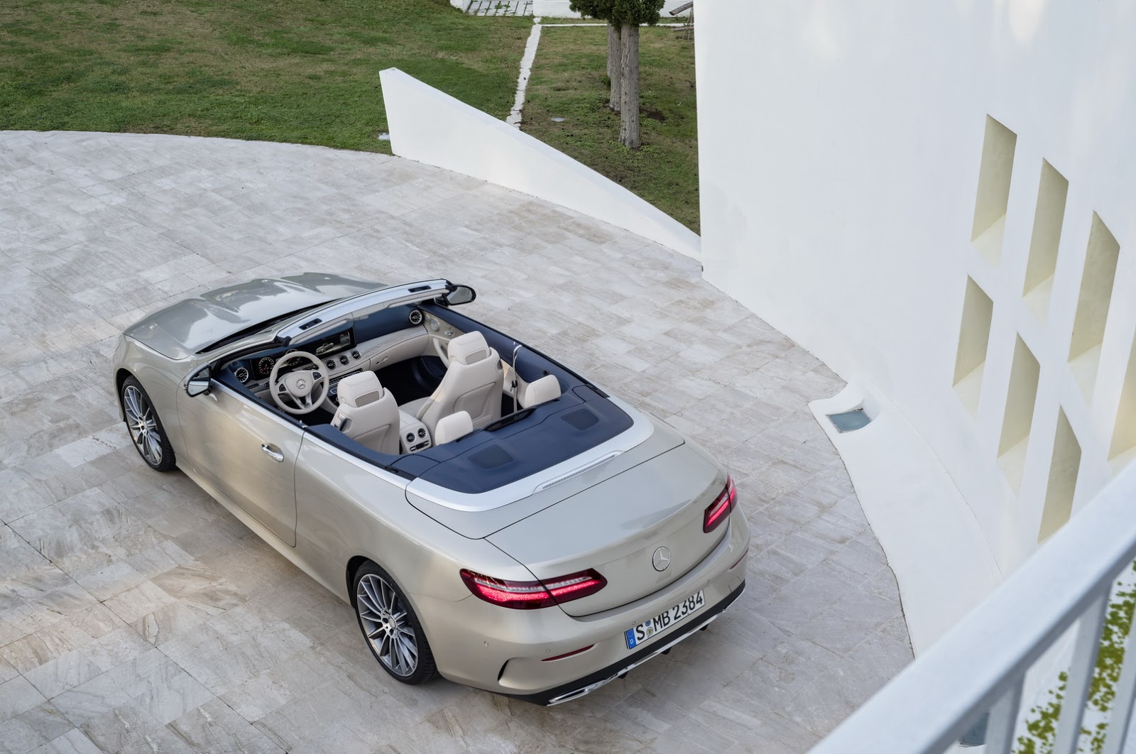 2018-Mercedes-E-Class-Convertible-16.jpg