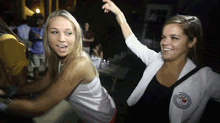 BIT VIEWZ: Drunk Girls Make Great Gifs (18 Sexy Drunk Girls) [Gifs images]