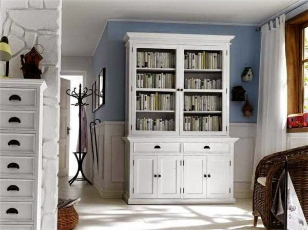 White China Cabinet provides style and beauty in the room