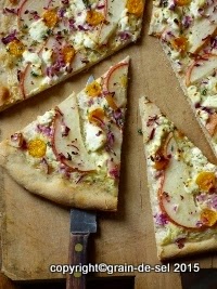 http://salzkorn.blogspot.fr/2015/03/funky-funky-flammkuchen-mit.html