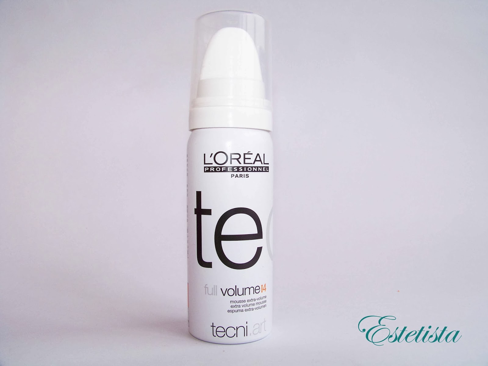 Art full volume extra. Пенка лореаль tecni art. Loreal tecni art volume lift мусс для прикорневого объема 250мл. L'oreal professionnel для волос l'oreal professionnel мусс. Loreal волюм лифт спрей-мусс 250мл.