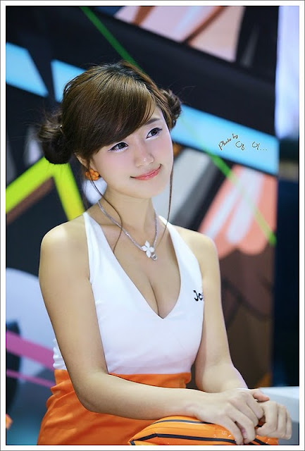 Choi Seul Ki [최슬기], Cute Korean Race Queen - ZingLoveFashion