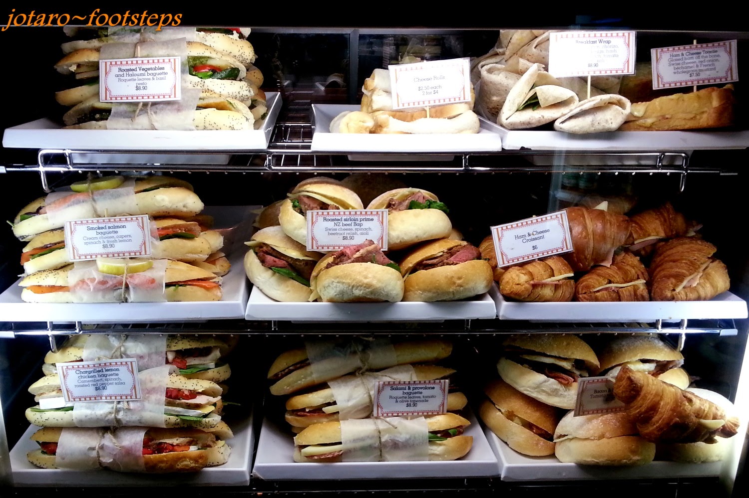 Footsteps Jotaro's Travels YummY! Fergburger Queenstown NZ