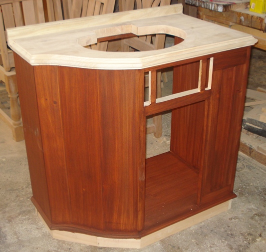 DICOMM (Diseño y Construccion de Muebles de Madera)