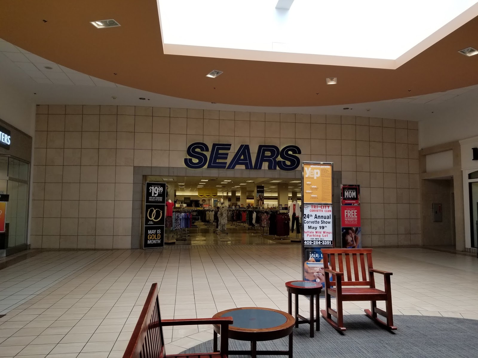 parkdale mall beaumont texas