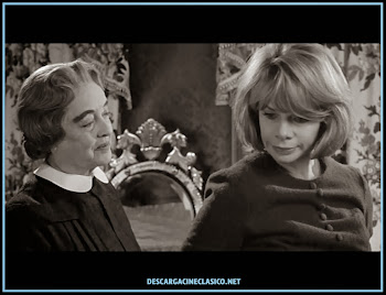 Foto-captura de la película - A merced del odio - Bette Davis y Wendy Craig