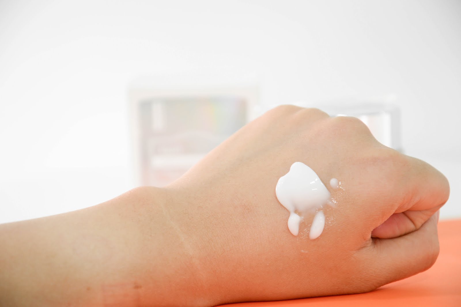 REVIEW Klairs Freshly Juiced Vitamin E Mask Fading Acne Scars