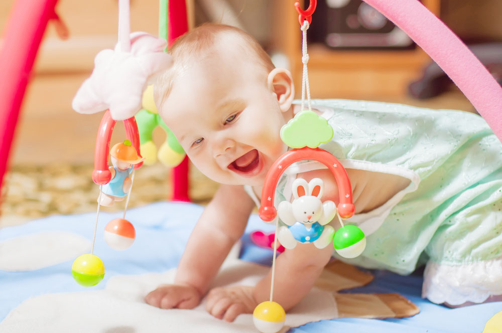 Tips Memilih Mainan  Untuk Bayi  0 3 Bulan  Terbaik 