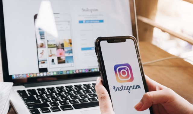 About the Instagram Carousel