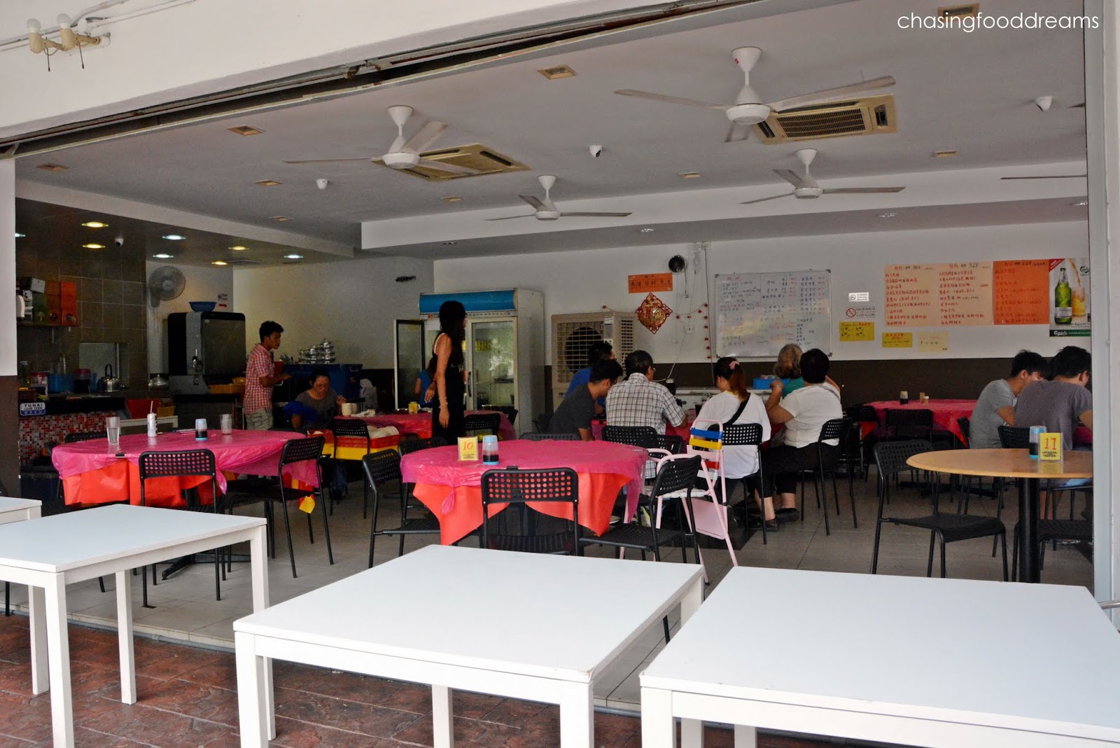 CHASING FOOD DREAMS Seafood Galore at Ocean Seafood Restaurant, Kota