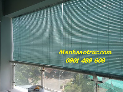 mành sáo nhựa lá màu trắng