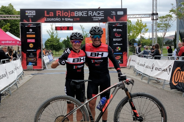 Carlos Coloma y Rocío del Alba García se imponen en la primera etapa de la Rioja Bike Race 2019
