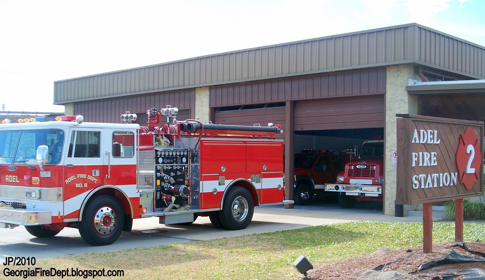 Fire Dept. Trucks GA. FL. AL. Rescue Station Firemen Volunteer